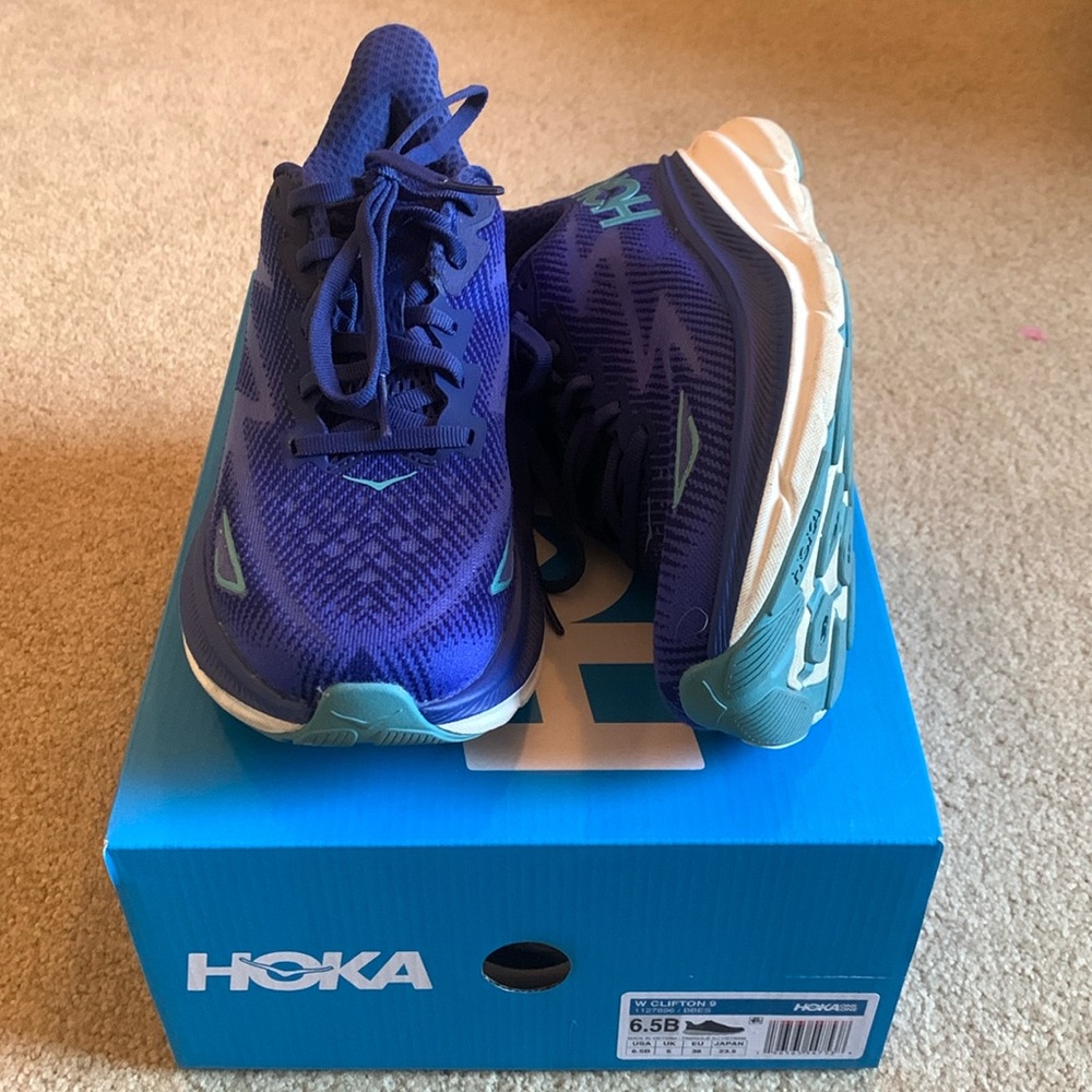 Women’s Hoka Shoes